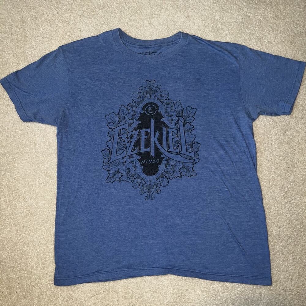 Y2K Ezekiel Heather Blue Graphic T-Shirt Large Short Sleeve Crew Neck Skateboard